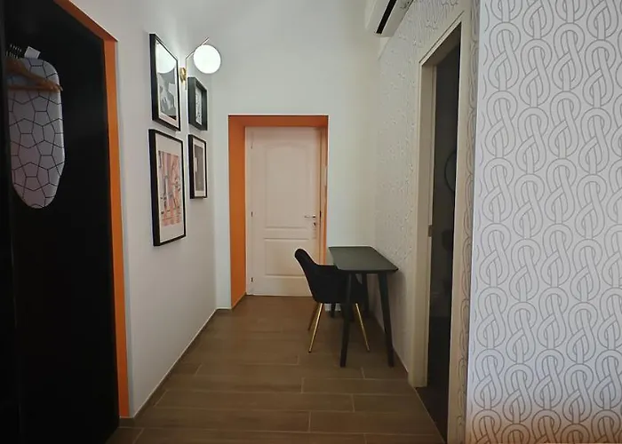 The B Place Cola Гостевой дом 4*